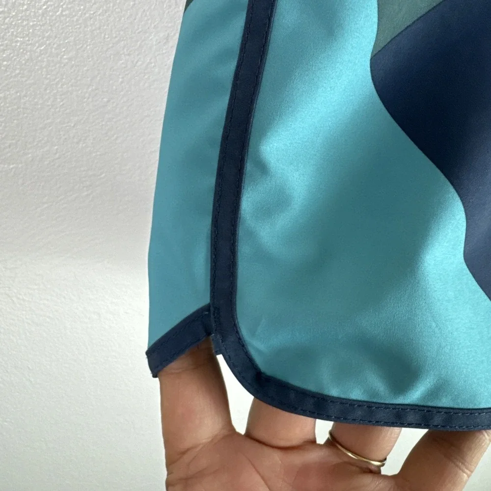 Fair Harbor Men's W32 Swim Trunks Brief Lined 8